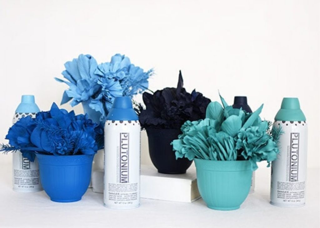 Whimsical DIY Spray Paint Project Monochromatic Flowers